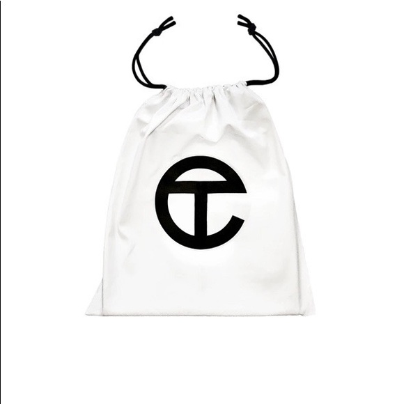 Medium Double Mint Telfar Bag - Picture 6 of 6